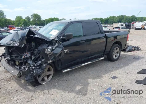 2017 Ram 1500 Express 4X4 5'7 Box z USA, uszkodzony, nr VIN 1C6RR7KT6HS699381